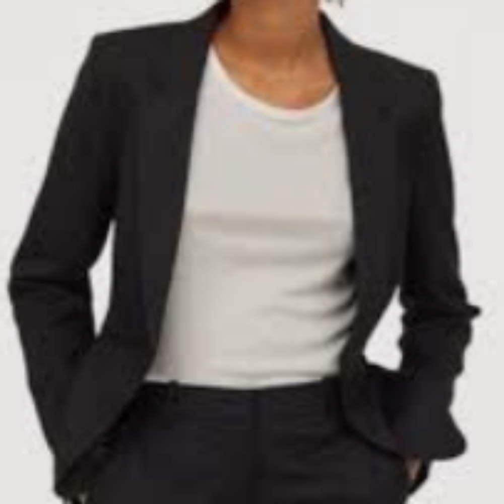💰2/18 H&M Black Blazer Size 12